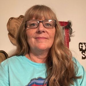 Meet your Posher, Cindy